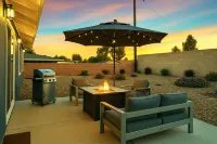 The Beachsides Bliss, BBQ, Arcade, Game Room, Fire Pit Patio, 5 Miles to Beaches