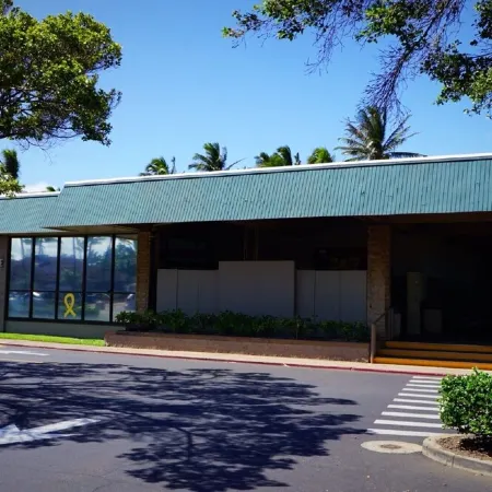 Tropical Getaway Dream!! Nicely Updated 1b/1b King Bed Smaller Quiet Complex