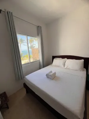 Cozy and Affordable Beach Front House in Boracay
