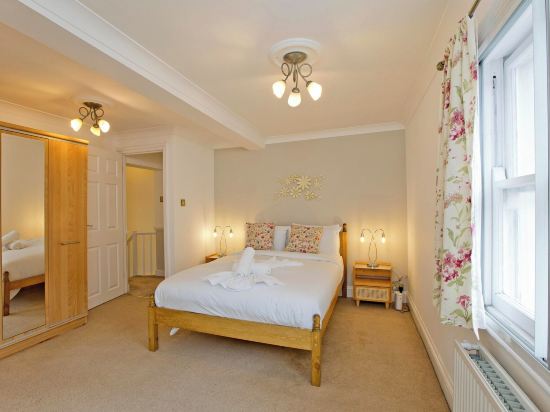 Imperial Horseferry Road Apartment