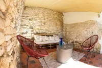 Belle Maison Avec Piscine en Coeur de Ville