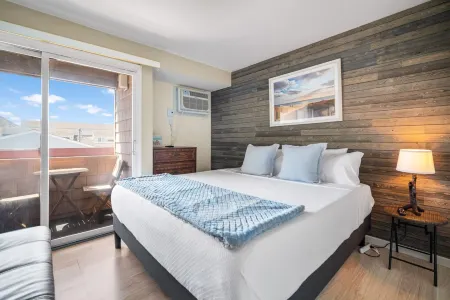 LOCATION! LOCATION! LOCATION! Brigantine Beachfront Getaway!