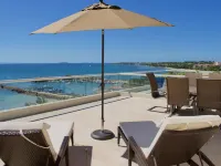 Farito Beachfront Penthouse, Surf & Paddle Board. Hôtels à : Corral del Risco