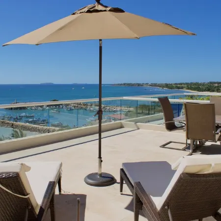 Farito Beachfront Penthouse, Surf & Paddle Board. Отели в г. Пунта де Мита
