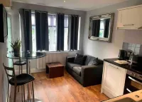 Enfield Studio Guest Suite