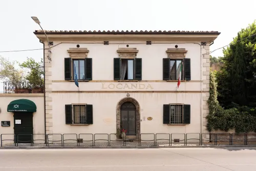 VillAmorosa Hotels in Calci