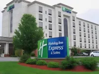 Holiday Inn Express & Suites Bloomington Hotels near Book Corner