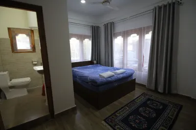 Karmaling Homestay caters as both a private room and serviced apartment B