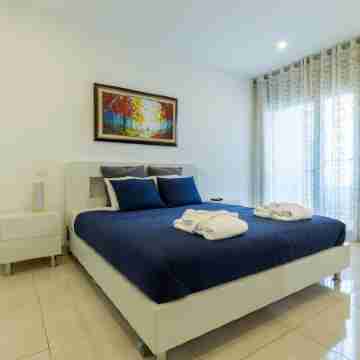 New exclusive 24 Hour Security Building With Shabbat Elevator and large gym Rooms