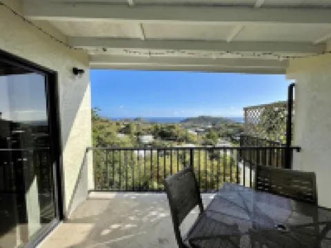 Home away from home 2-bedroom with St Croix views 5 minutes to Cruz Bay Hotels in 