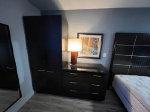 Modern studio with WiFi and fitness room in welcoming Baton Rouge