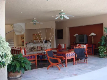 Your Own Paradise Overlooking Acapulco Bay Отели рядом с Аэропорт Генерал Хуан Альварес