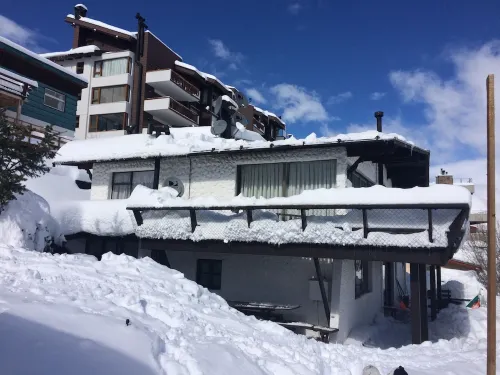 Beautiful Ski Chalet for rental in La Parva Resort 聖地亞哥省住宿飯店