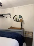 Cozy, private cottage, within city limits of Castelgar Hotels near Doukhobor Discovery Centre (Village)