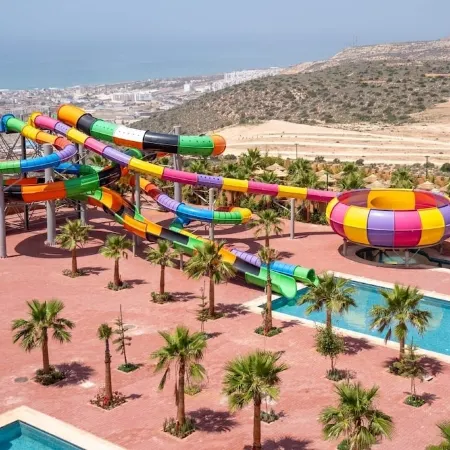 Luxury apartment with sea view, 5 minutes walk from the beach! With air conditioning