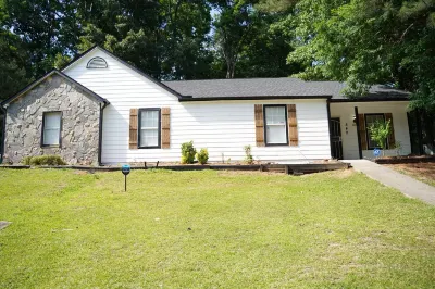Large Lux Duplex 5Beds/4Baths 10 Mins from Airport Hotels near Hartsfield-Jackson Atlanta International Airport