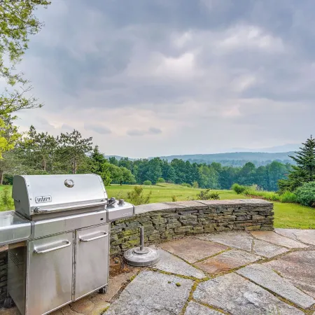 Luxury Vacation Rental in the Berkshires!