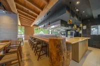 Land's End, Boutique Hotel - bar