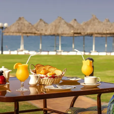 Royal Beach Hotel & Resort