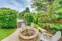 Sterling Heights Getaway w/ Fire Pit! - Wifi