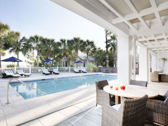 The Cottages on Charleston Harbor