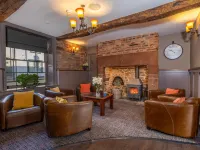 Scotch Arms Mews Bed & Breakfast Hotels in Brampton