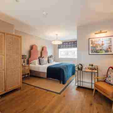 The Farmhouse at Redcoats Rooms