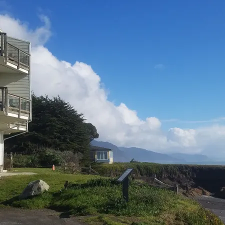The Oceanfront Inn