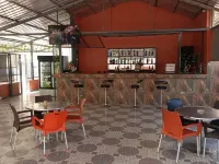 The Kramius Luxury Inn - bar