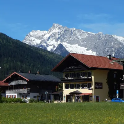 Sporthotel Schönau am Königssee Отели рядом с достопримечательностью «Еннер»