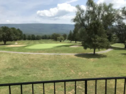 Shenvalee Golf Resort Hotels in Shenandoah County