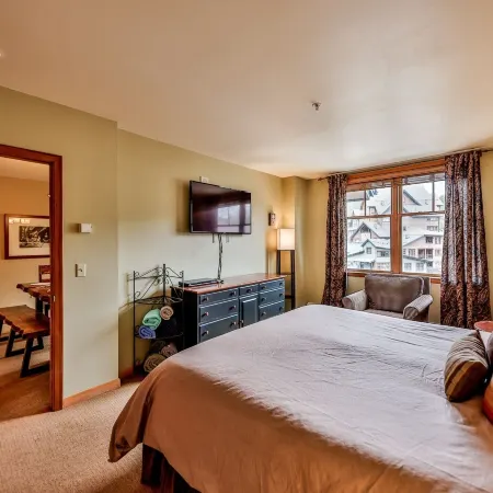 Zephyr Slopeside - 1504 Condo