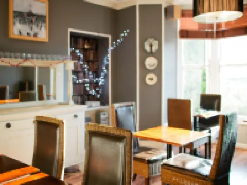 朗姆塗鴉民宿 温德米爾酒店