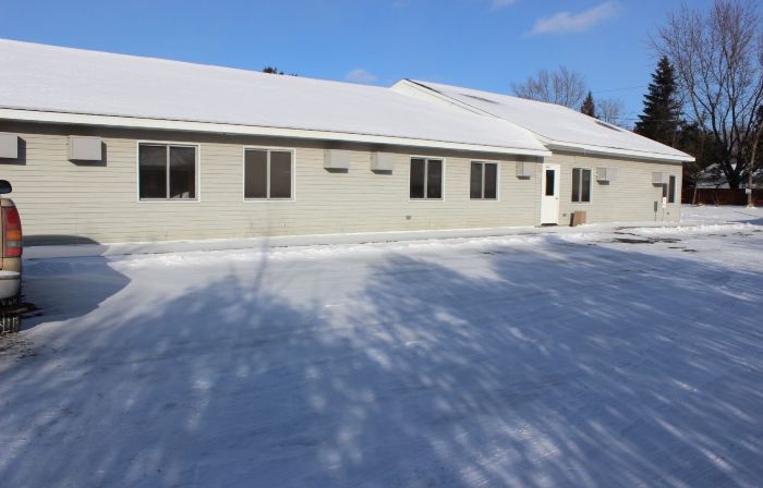 Woodland Inn & Suites