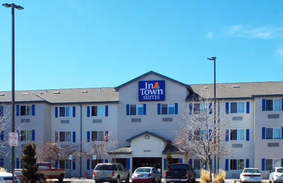 丹佛奧羅拉南長住精選城中套房酒店