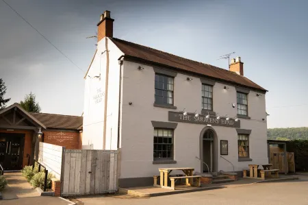 The Saracens Head Отели в г. Блитфилд