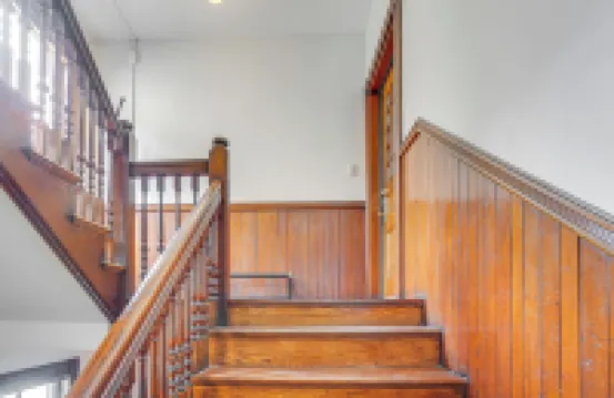 Walk to Harvard Square: Apartment in Cambridge