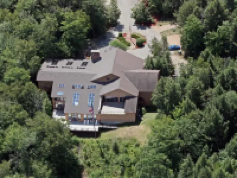 The Summit Resort Hotels in Laconia