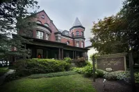 The Peter Herdic Inn Hotels in Nippenose Township
