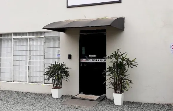 貝拉茱莉亞酒店