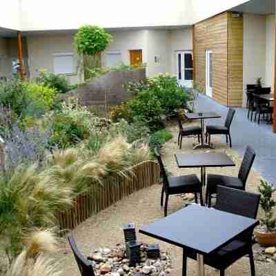 Logis Auberge des Moissons Hotel Exterior