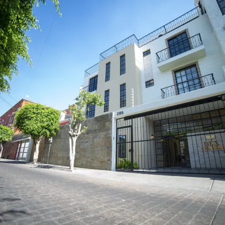 Hotel Dex Tlaquepaque