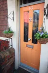 Contemporary Home in Friendly Easton, Free Parking Hotels in Keynsham