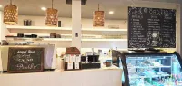 Casa Oro Eco Hostel - Hostels
