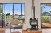 Zephyr Shores - Port Willunga - C21 SouthCoast Holidays Hotels in Aldinga Beach