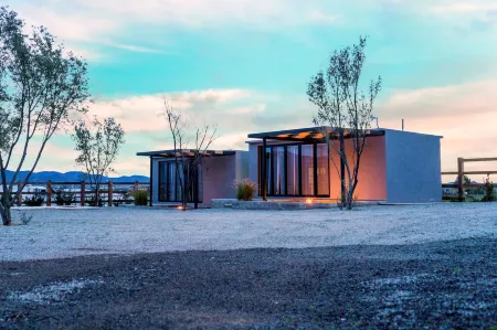 MiLu Отели рядом с достопримечательностью «Adobe Guadalupe Vineyards & Inn Aztec Breeding Farm»