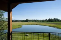 Gallatin River Lodge - غرفة مطلة على الجبل