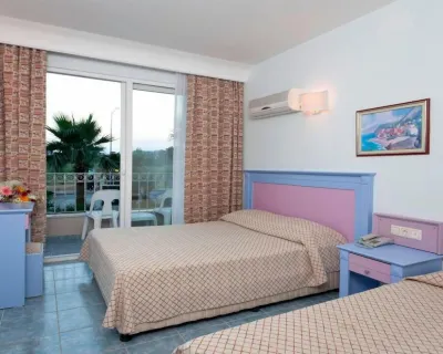 Eva Beach Hotel فنادق في كوناكلي