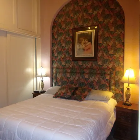 Casita Montana Hotel and Suites