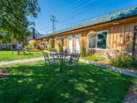 Evergreen Motel Hotels in Libby